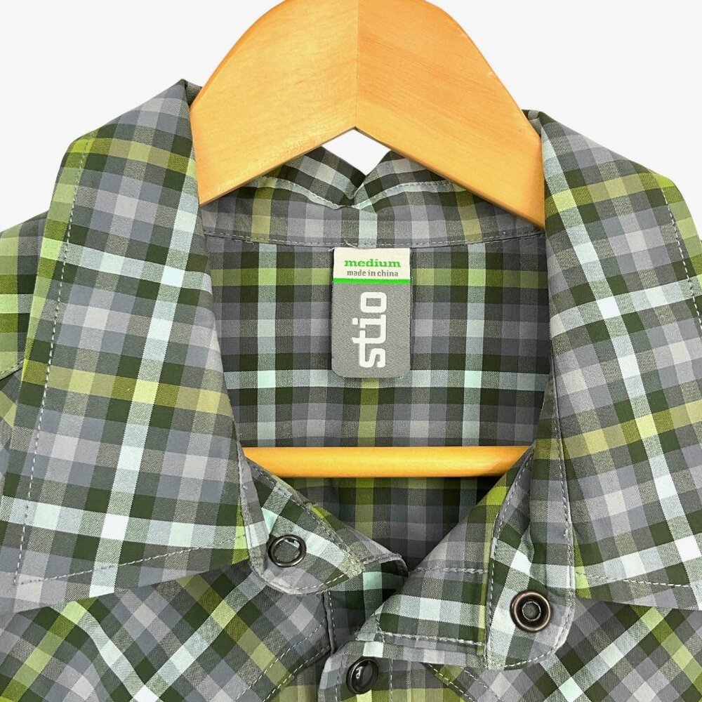 Stio Eddy Tech Shirt Mens Medium Green Plaid Long Sleeve Pearl Snap UPF 50+ - Picture 3 of 13